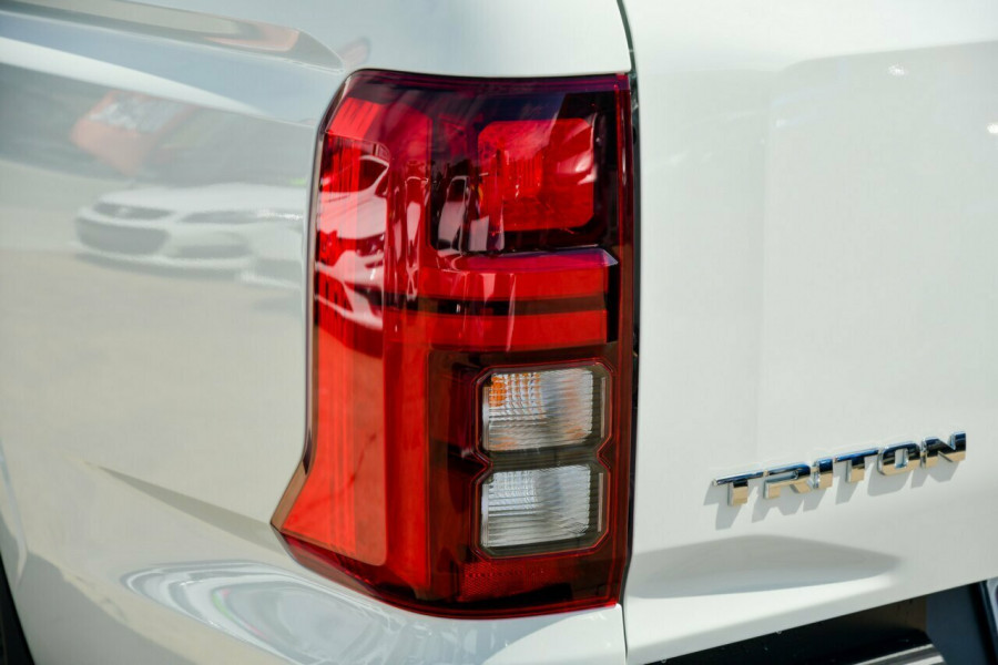 2025 Mitsubishi Triton MV GLS Ute Image 7
