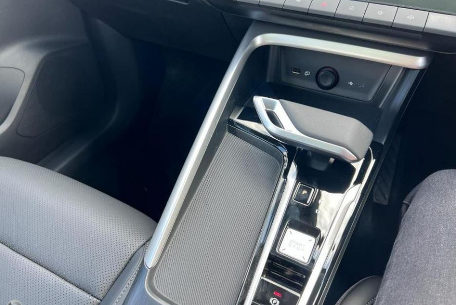 2025 MG ZS ZS32 Essence Turbo SUV Image 19