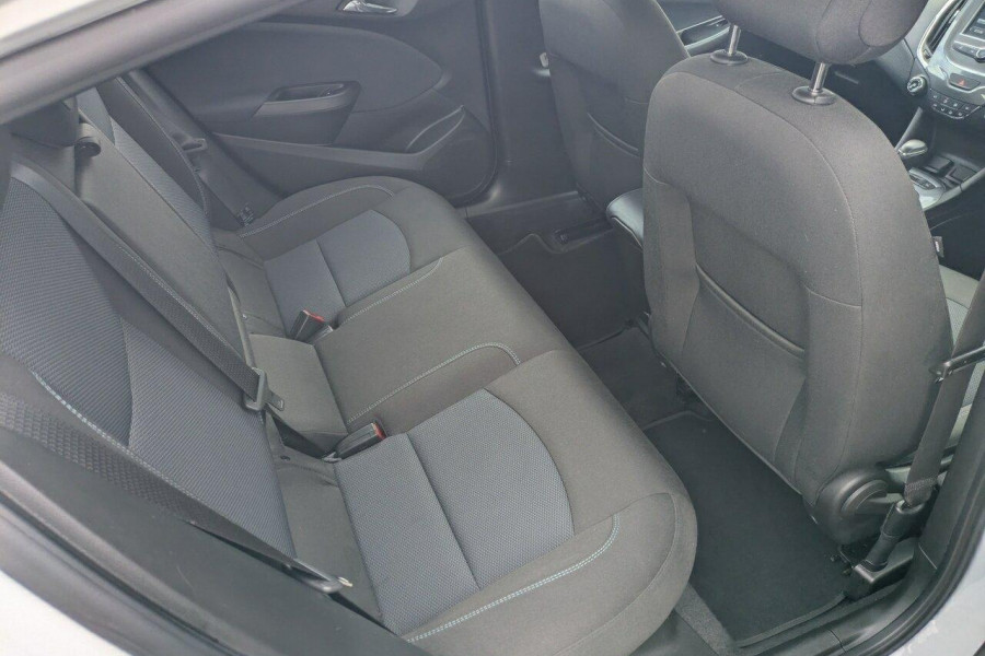 2017 Holden Astra BL LS Sedan Image 11