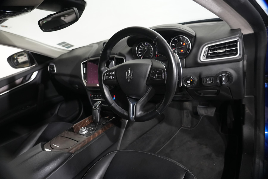 2021 Maserati Ghibli Sedan