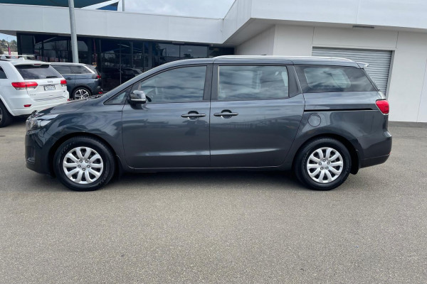 2016 MY17 Kia Carnival YP S People mover