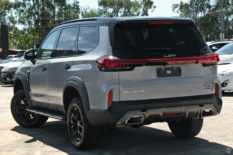 2025 LDV D90 SV9A Executive SUV Image 4
