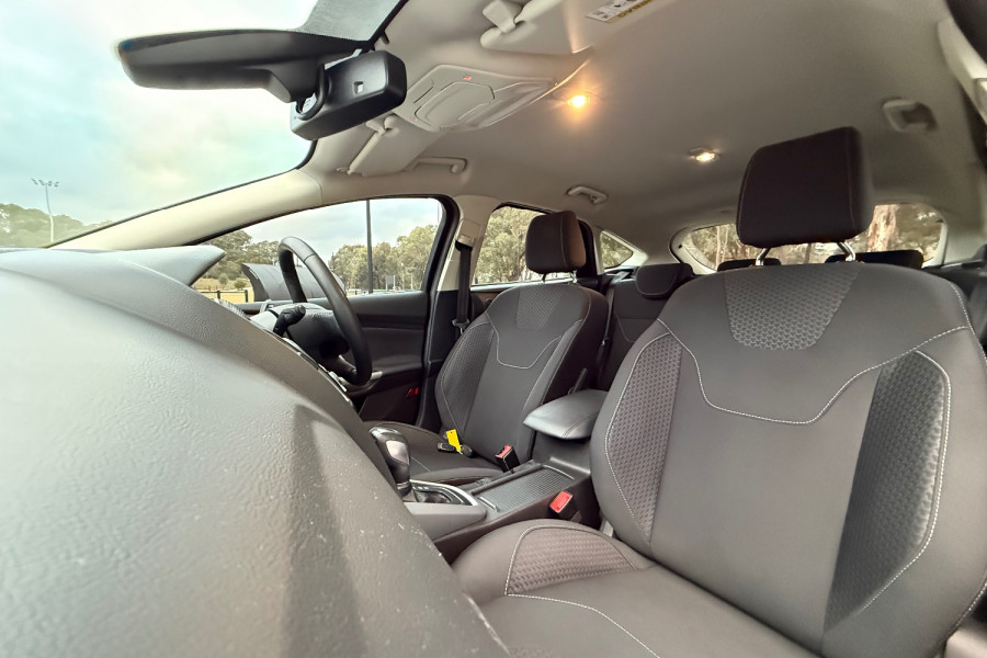2016 Ford Focus LZ Sport Hatch Image 21