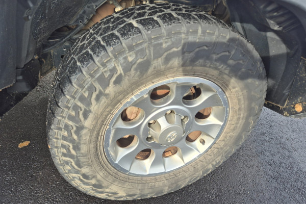 2012 MY13 Toyota FJ Cruiser GSJ15R  SUV Image 15