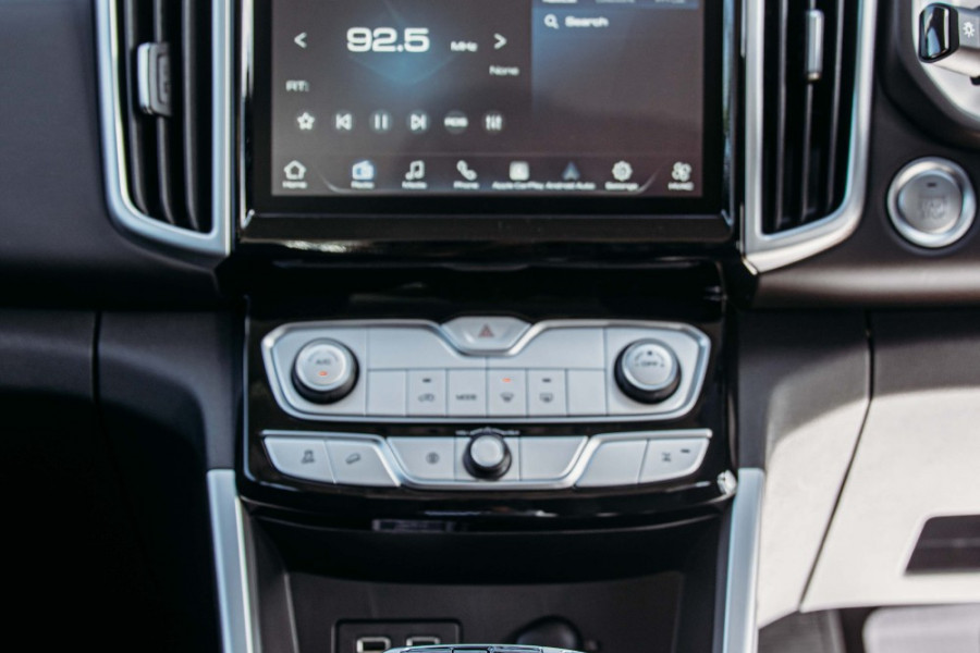 2025 MY24 GWM Ute NPW Cannon Premium CC Cab Chassis Image 25