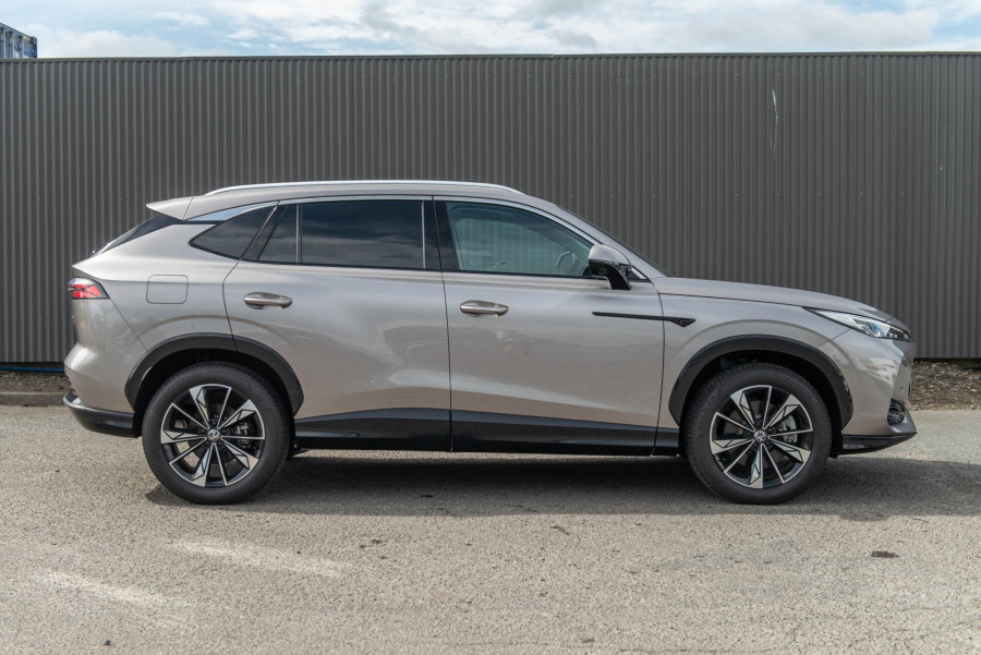 2026 MG HS Essence Hybrid+ SUV Image 7