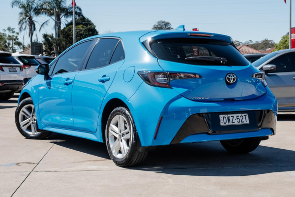 2022 Toyota Corolla 4405540A0 Ascent Sport Hatch Image 2