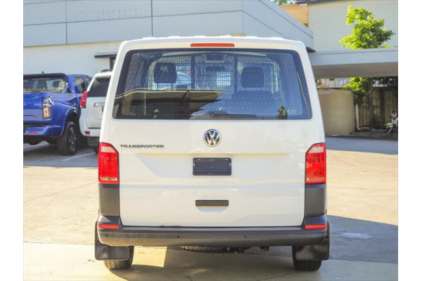 2019 Volkswagen Transporter T6 TDI340 Van Image 2