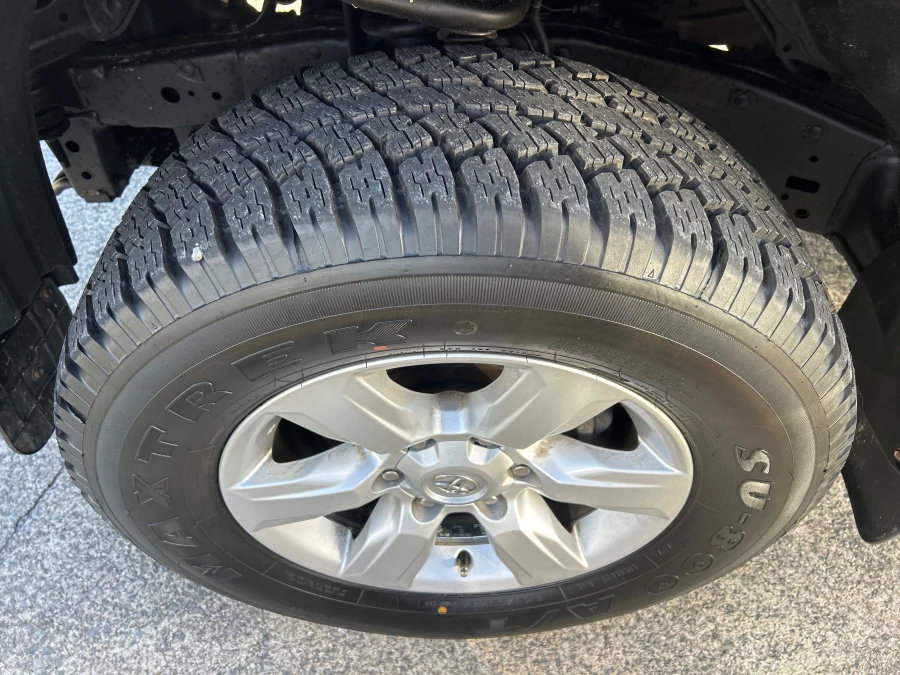 2016 Toyota LandCruiser Prado GDJ150R GXL SUV Image 20