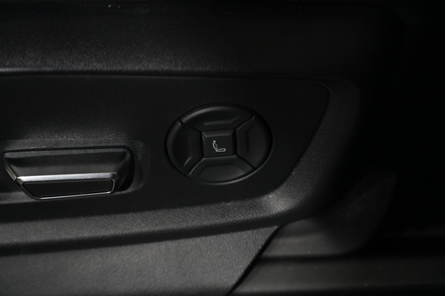 2021 Audi SQ8 F1 TDI SUV Image 31