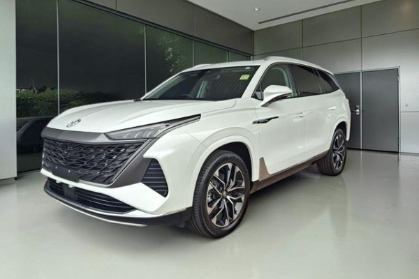 2025 MG QS IS31 Excite SUV