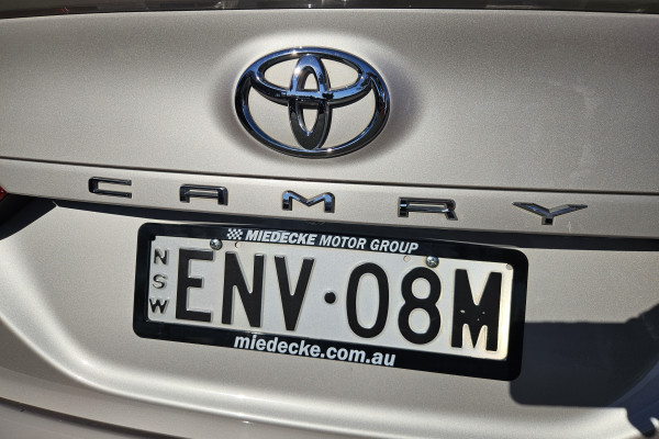 2020 Toyota Camry AXVH71R SX Sedan Image 22