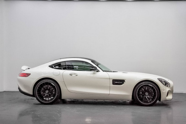2017 Mercedes-Benz AMG GT C190  Coupe Image 3