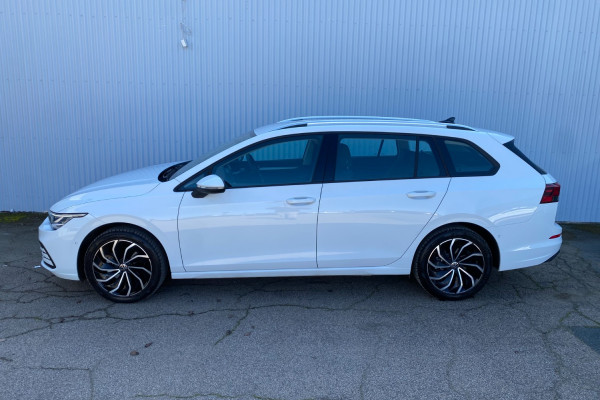 2022 Volkswagen Golf 8 110TSI Life Wagon