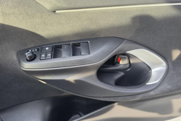 2023 Toyota Yaris Cross MXPB10R GX SUV Image 16