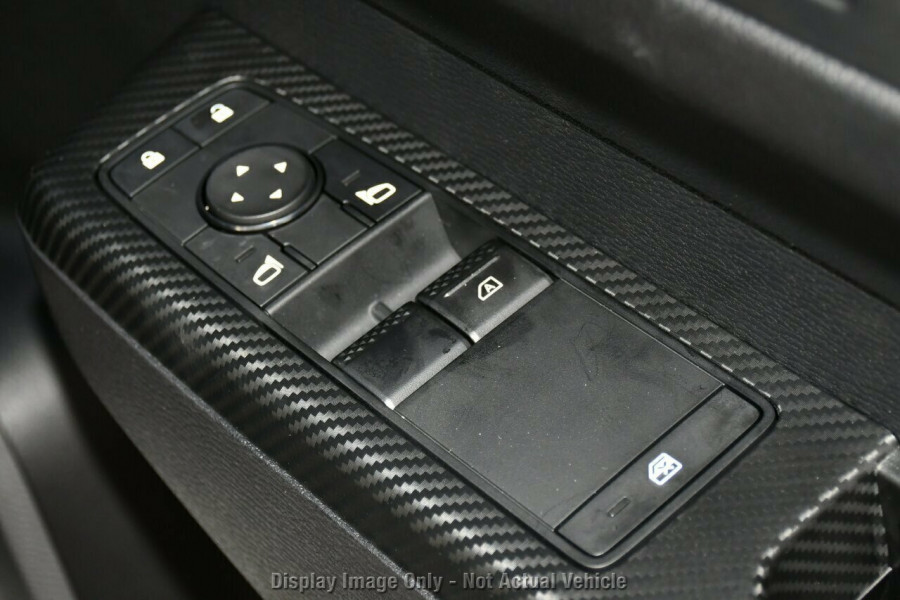 2026 MY25 Mitsubishi Triton MV  GLX Cab Chassis Image 12