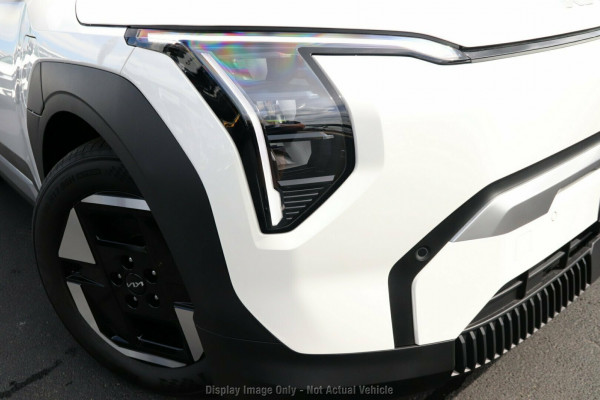 2026 MY27 Kia EV3 SV Air Standard Range SUV Image 2