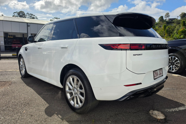 2023 MY24 Land Rover Range Rover Sport L461 D300 Dynamic SE SUV Image 7