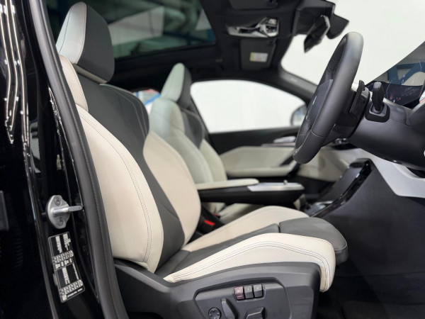 2026 BMW X2 U10 xDrive20i M Sport SUV image 8