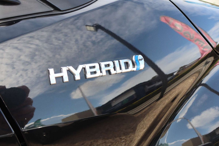 2023 Toyota C-HR  Koba SUV Image 10