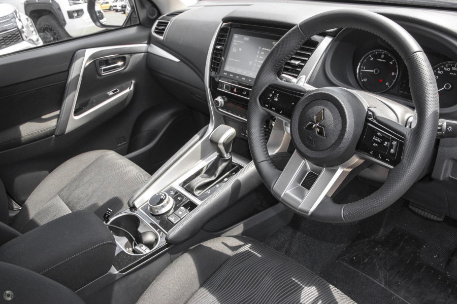 2024 Mitsubishi Pajero Sport QG GLS SUV Image 6