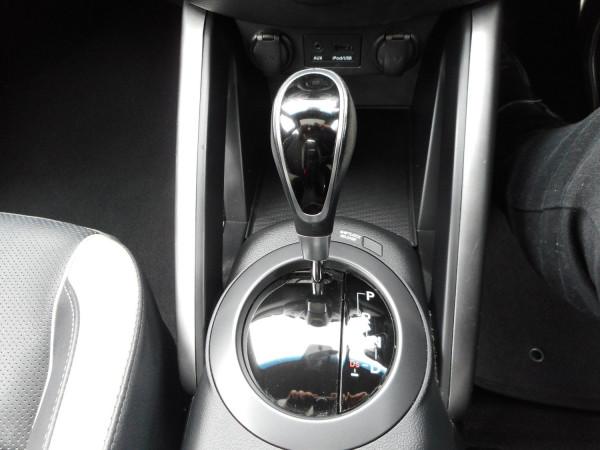 2014 Hyundai Veloster FS3 SR Turbo Hatchback