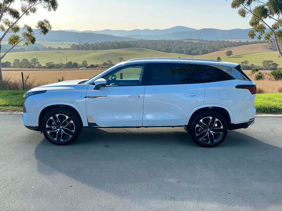 2025 MG QS IS31 Excite SUV Image 6