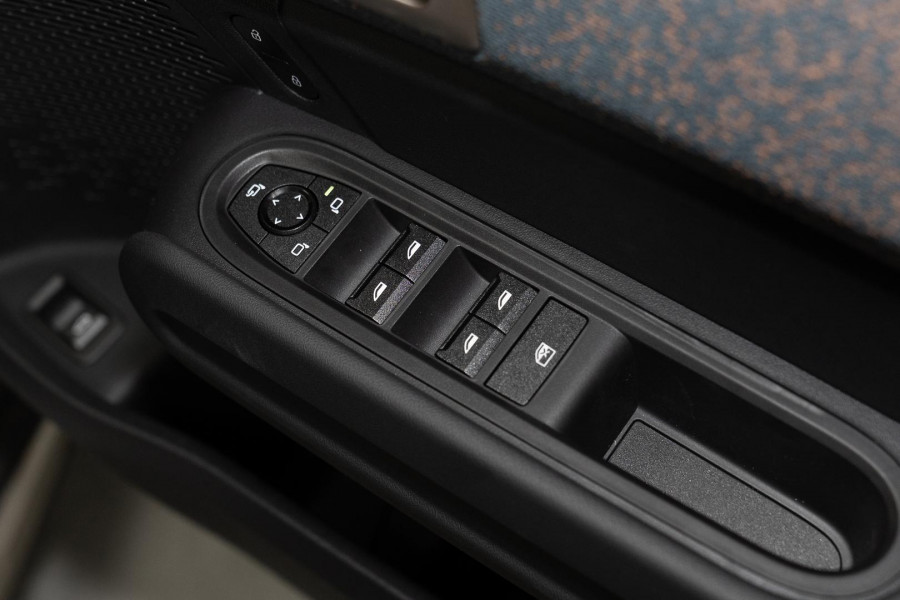 2026 MINI Countryman U25 SE Favoured SUV