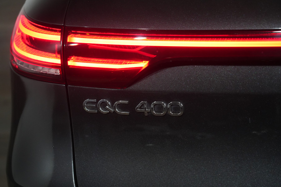 2020 Mercedes-Benz EQC EQC400 SUV Image 9