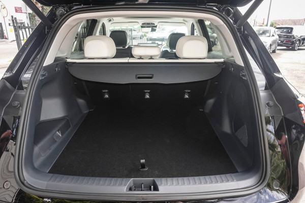2026 Geely Starray EM-i P145 Inspire SUV Image 8