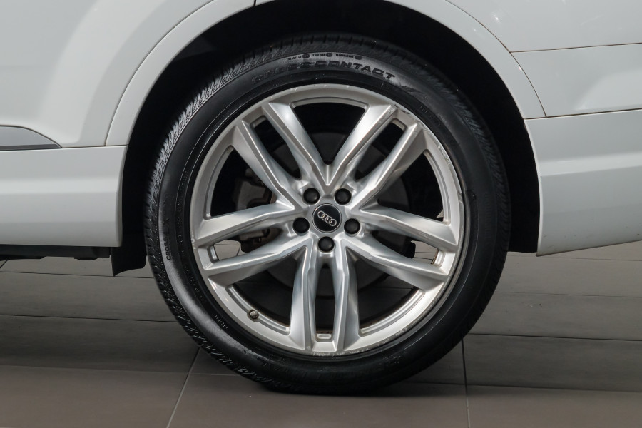 2017 Audi Q7 4M TDI SUV
