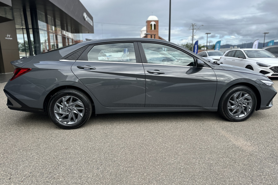 2025 MY24 Hyundai i30 CN7.V2 Hybrid Sedan Image 6