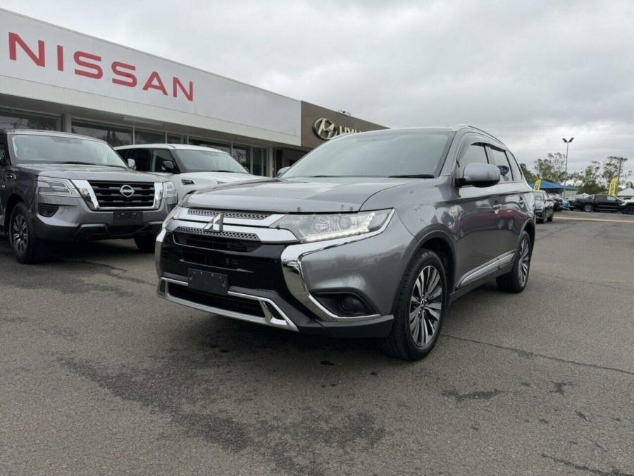2019 Mitsubishi Outlander ZL ES SUV Image 3