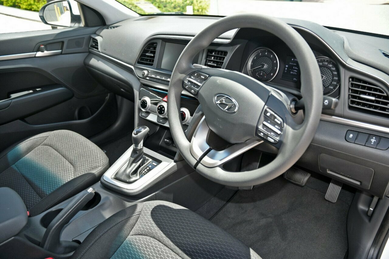 2019 Hyundai Elantra AD.2 Go Sedan Image 7