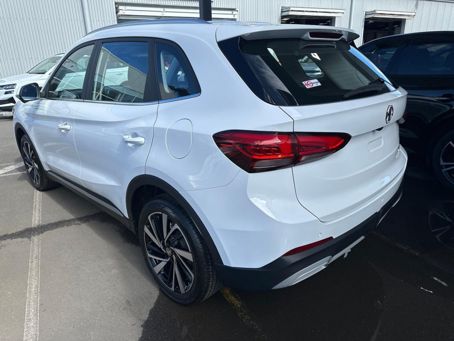 2026 MY26.5 MG ZS ZS32 Essence Hybrid+ SUV Image 4