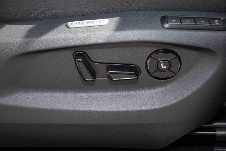 2026 Volkswagen Tiguan CT 200TSI eHybrid R-Line SUV Image 22