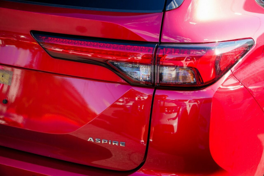 2023 MY24 Mitsubishi Outlander ZM Aspire SUV Image 7