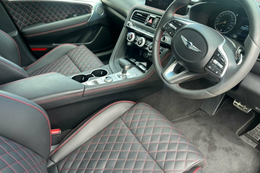 2022 Genesis G70 IK.V2 MY22 Sedan Image 10