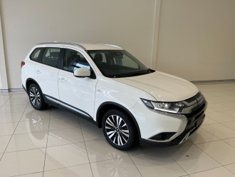 Mitsubishi Outlander ES ADAS ZL