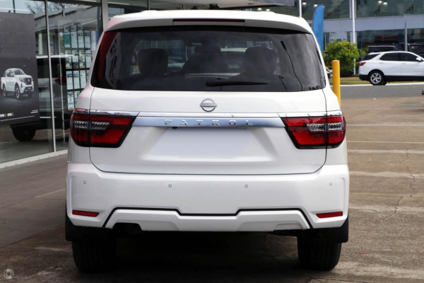 2026 Nissan Patrol Y62 Ti SUV Image 3
