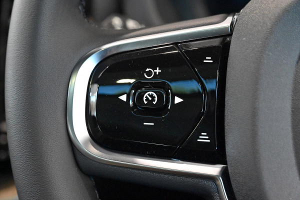 2026 Volvo XC60 UZ Plus B5 Bright SUV Image 16