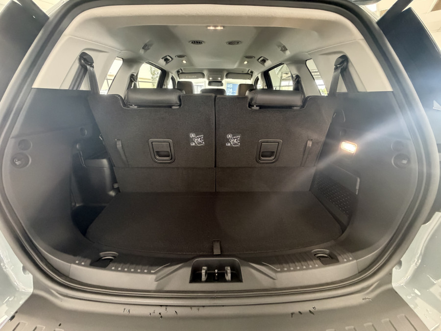 2026 MY26.5 Ford Everest UB Tremor SUV Image 16