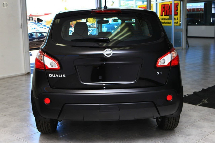 2013 Nissan DUALIS Hatch
