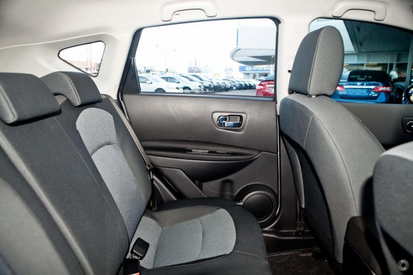 2013 Nissan DUALIS Hatch Image 5