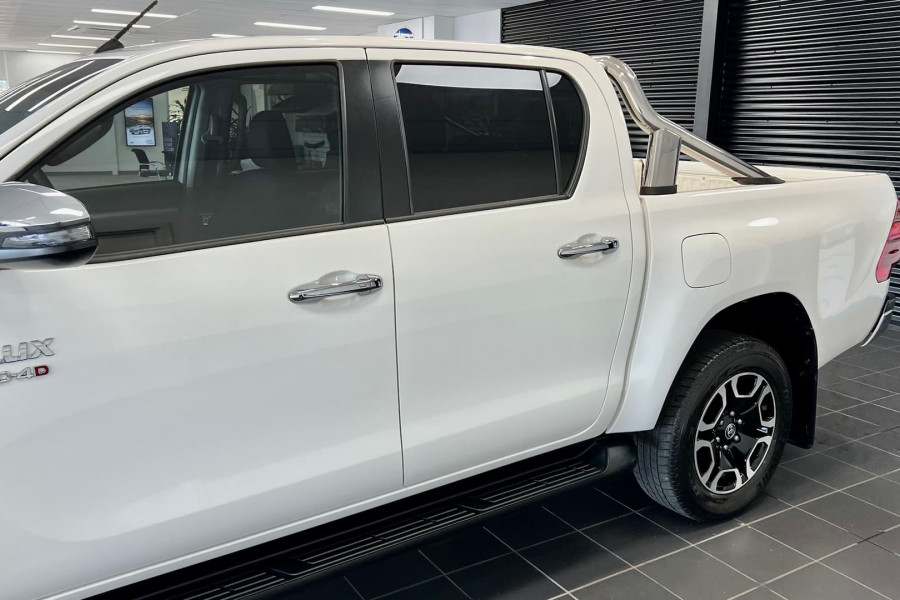 2021 Toyota HiLux Cab chassis