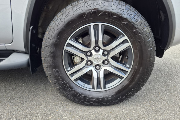 2022 Toyota Fortuner GUN156R GXL SUV Image 9