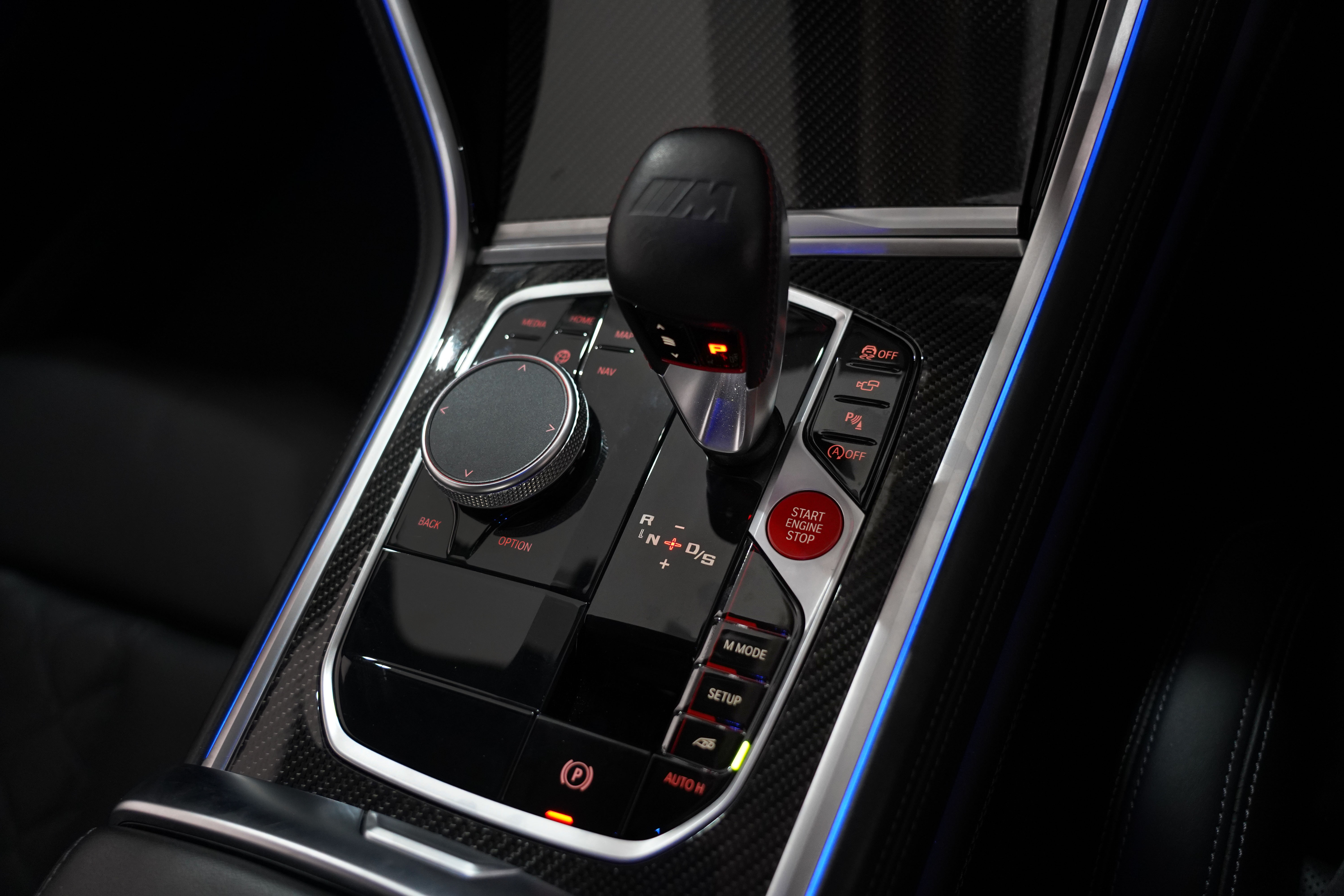 2020 BMW M8 Competition Coupe Image 35