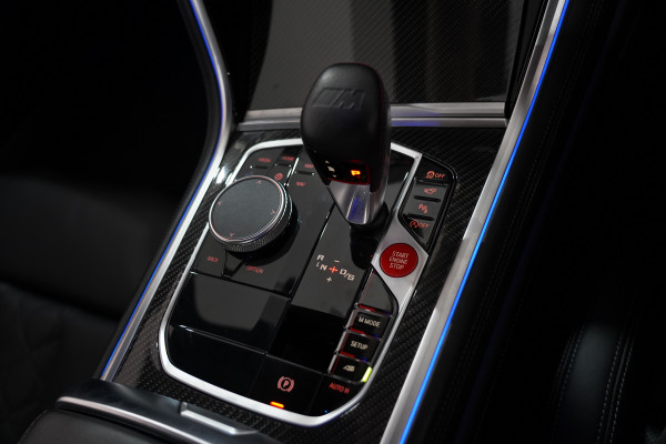2020 BMW M8 Competition Coupe Image 35