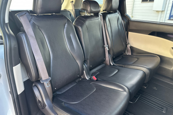 2021 Kia Carnival KA4 Platinum People Mover Image 14