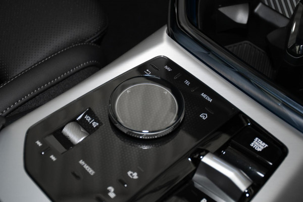 2026 BMW X3 G45 30e xDrive SUV image 14